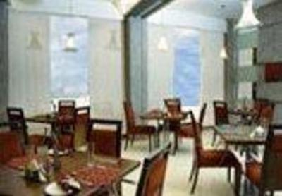 фото отеля Regency Hotel Mumbai