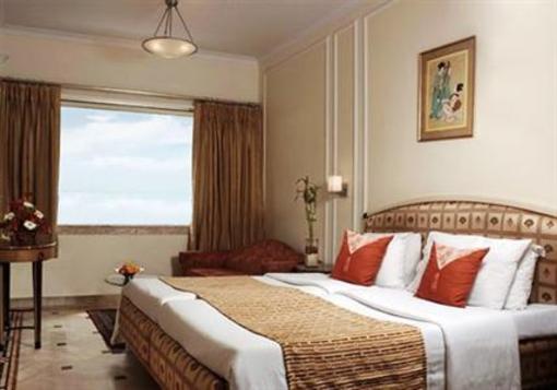 фото отеля Regency Hotel Mumbai