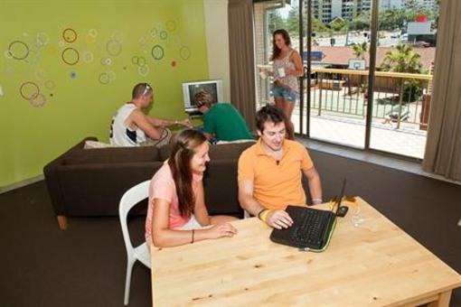 фото отеля Surfers Paradise Backpackers Resort