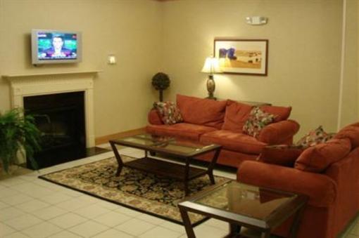 фото отеля Candlewood Suites Virginia Beach Norfolk