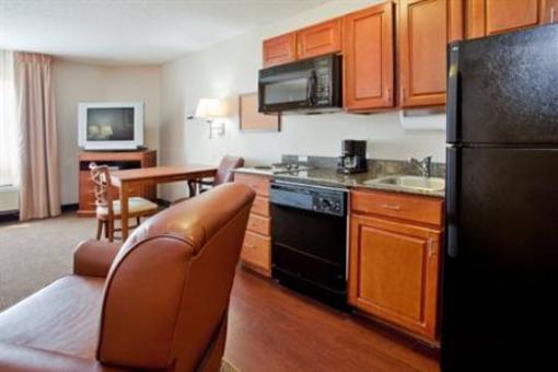 фото отеля Candlewood Suites Virginia Beach Norfolk