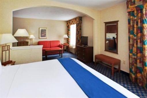фото отеля Holiday Inn Express Hotel & Suites The Woodlands