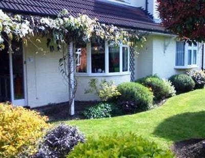 фото отеля Glade End Guest House Marlow