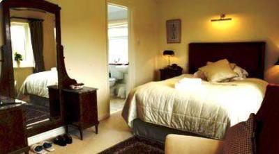 фото отеля Glade End Guest House Marlow