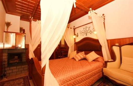 фото отеля Archontiko Metsovou Boutique Hotel