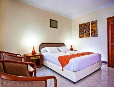 фото отеля Bintang Senggigi Hotel Mataram