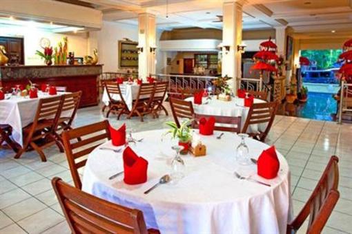 фото отеля Bintang Senggigi Hotel Mataram
