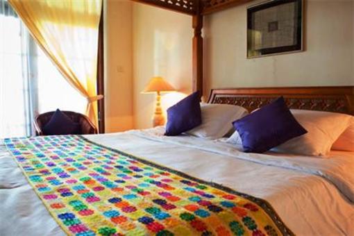 фото отеля Bintang Senggigi Hotel Mataram