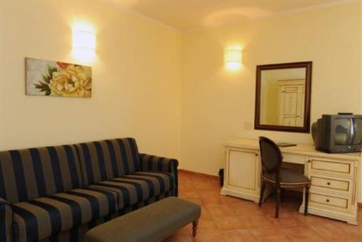 фото отеля Hotel Urbano V