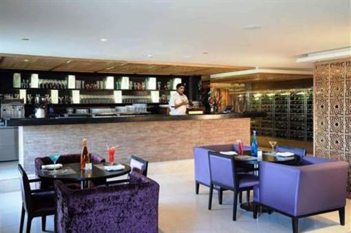 фото отеля Davanam Sarovar Portico Suites