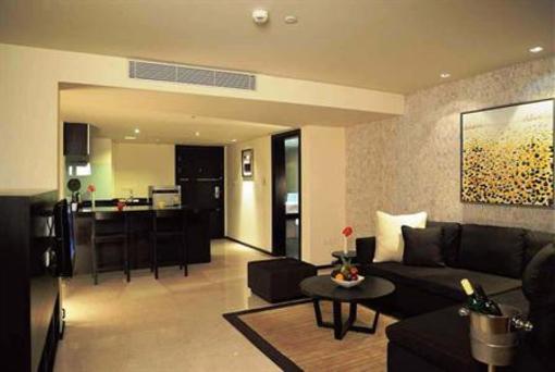 фото отеля Davanam Sarovar Portico Suites