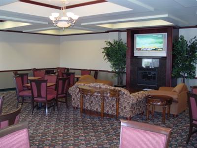 фото отеля Holiday Inn Express Hotel and Suites Ankeny