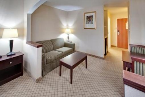 фото отеля Holiday Inn Express Hotel and Suites Ankeny