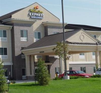фото отеля Holiday Inn Express Hotel and Suites Ankeny