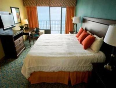 фото отеля Ramada on the Beach