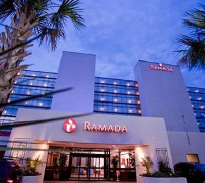 фото отеля Ramada on the Beach