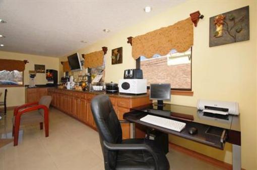 фото отеля Best Western Baldwin Inn Jacksonville