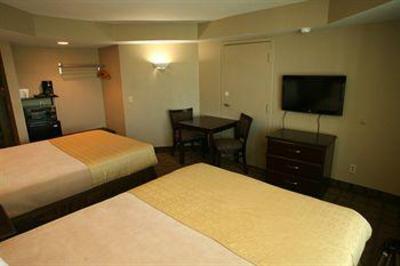 фото отеля Boardwalk Inn and Suites