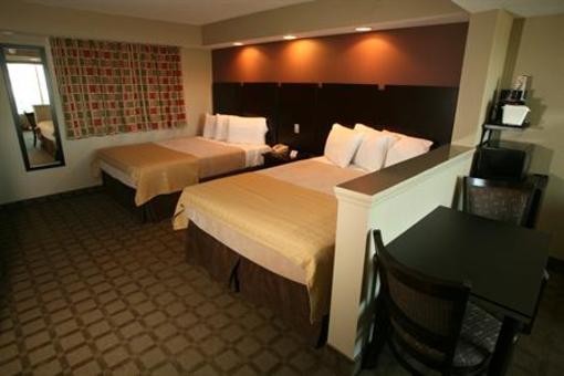 фото отеля Boardwalk Inn and Suites
