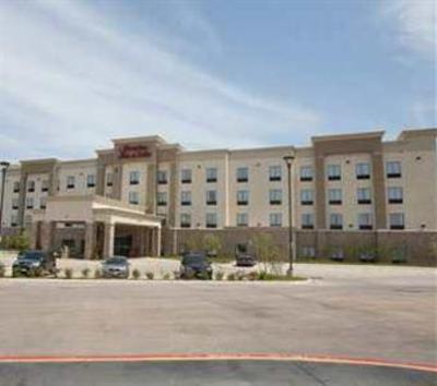 фото отеля Hampton Inn & Suites Dallas Cockrell Hill I-30