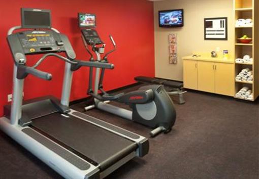 фото отеля TownePlace Suites Nashville Airport