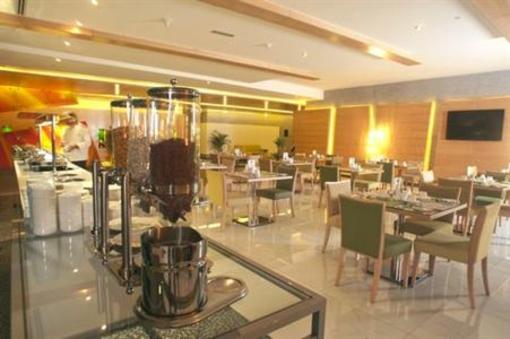фото отеля Corp Executive Al Khoory Hotel