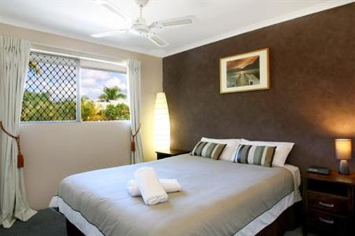 фото отеля Weyba Gardens Resort Noosa