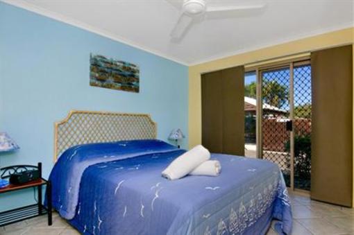 фото отеля Weyba Gardens Resort Noosa