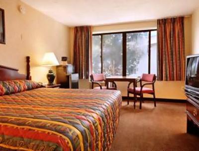 фото отеля Days Inn Brooklyn New York City