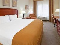 Holiday Inn Express Hotel & Suites Dallas Grand Prairie