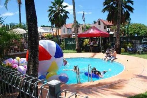 фото отеля Beaches Backpackers Accommodation Airlie Beach