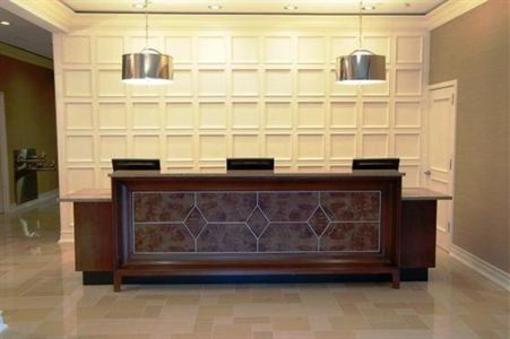 фото отеля Sheraton Westport Chalet Hotel St. Louis