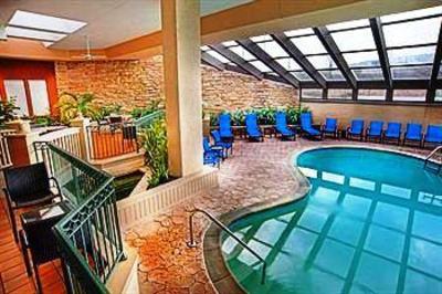 фото отеля Sheraton Westport Chalet Hotel St. Louis