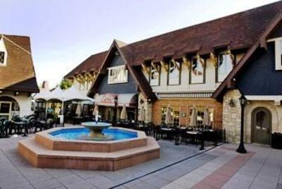 фото отеля Sheraton Westport Chalet Hotel St. Louis