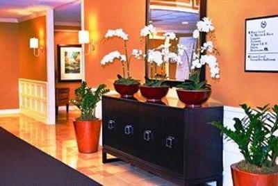 фото отеля Sheraton Westport Chalet Hotel St. Louis