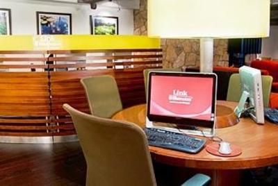 фото отеля Sheraton Westport Chalet Hotel St. Louis