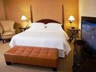 фото отеля Sheraton Westport Chalet Hotel St. Louis