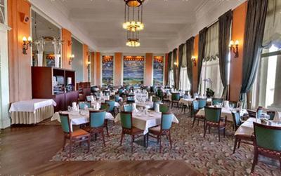фото отеля Thermae Palace Hotel