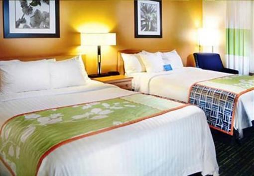 фото отеля Fairfield Inn & Suites Cincinnati Eastgate