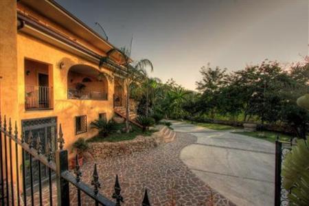 фото отеля Cannamele Resort Parghelia