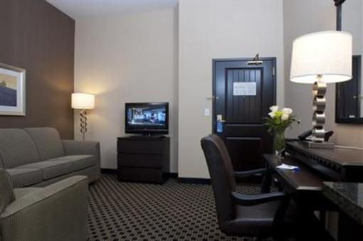 фото отеля Holiday Inn Express & Suites Green Bay East