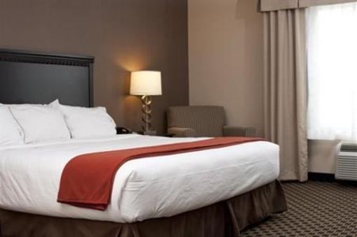 фото отеля Holiday Inn Express & Suites Green Bay East