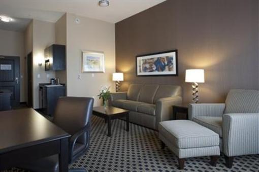 фото отеля Holiday Inn Express & Suites Green Bay East