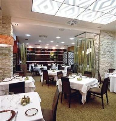 фото отеля Hotel Abando