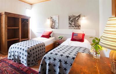 фото отеля Hotel La Chaumiere Chamonix-Mont-Blanc