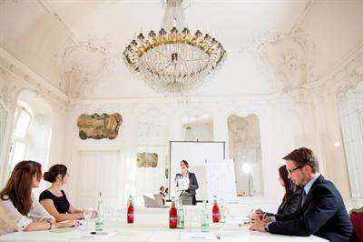 фото отеля Schlosshotel Bad Neustadt