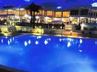 фото отеля Opal Cove Resort