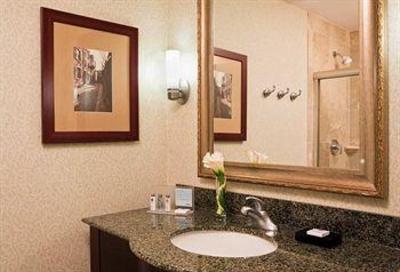 фото отеля Hampton Inn Boston Natick