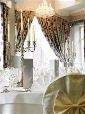 фото отеля Dromhall Hotel