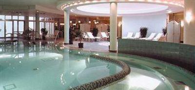 фото отеля Grand Hotel Binz